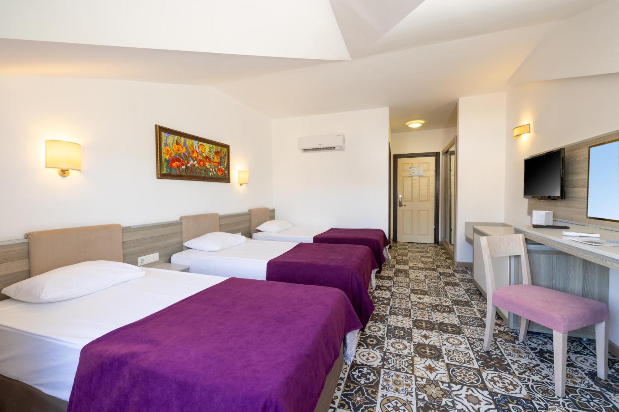Crystal Aura Beach Resort&Spa Kemer Exterior foto