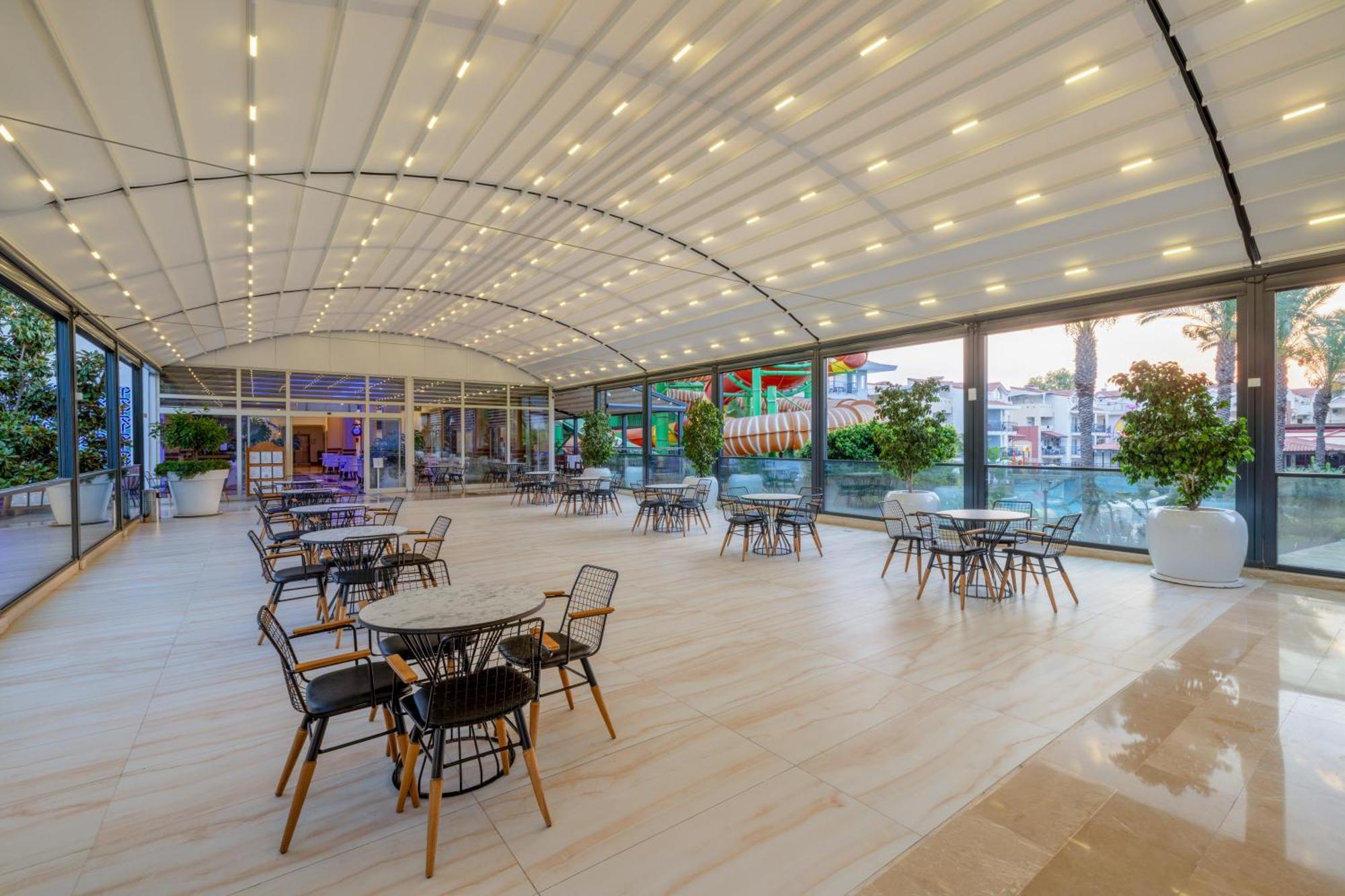 Crystal Aura Beach Resort&Spa Kemer Exterior foto