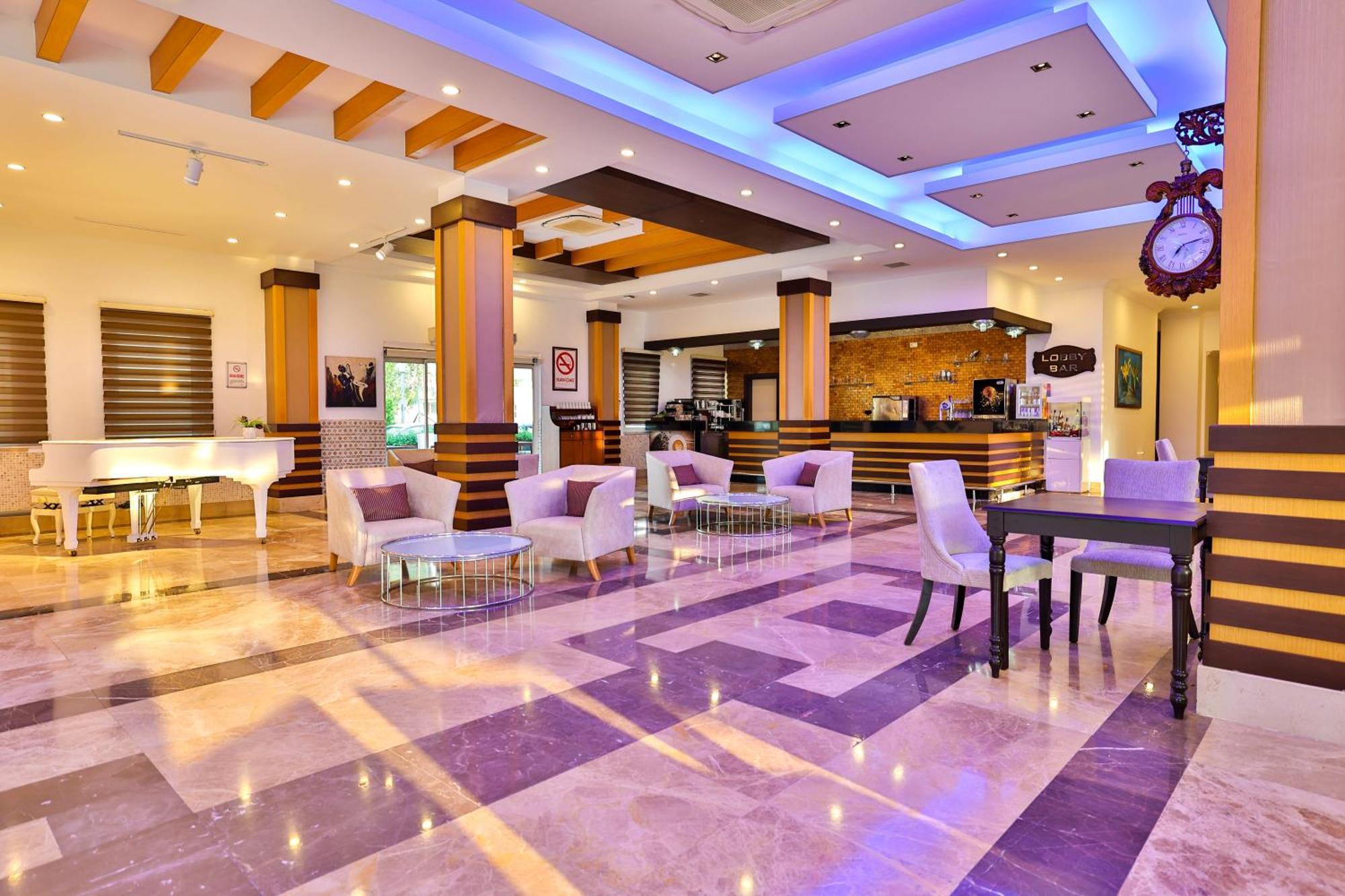 Crystal Aura Beach Resort&Spa Kemer Exterior foto
