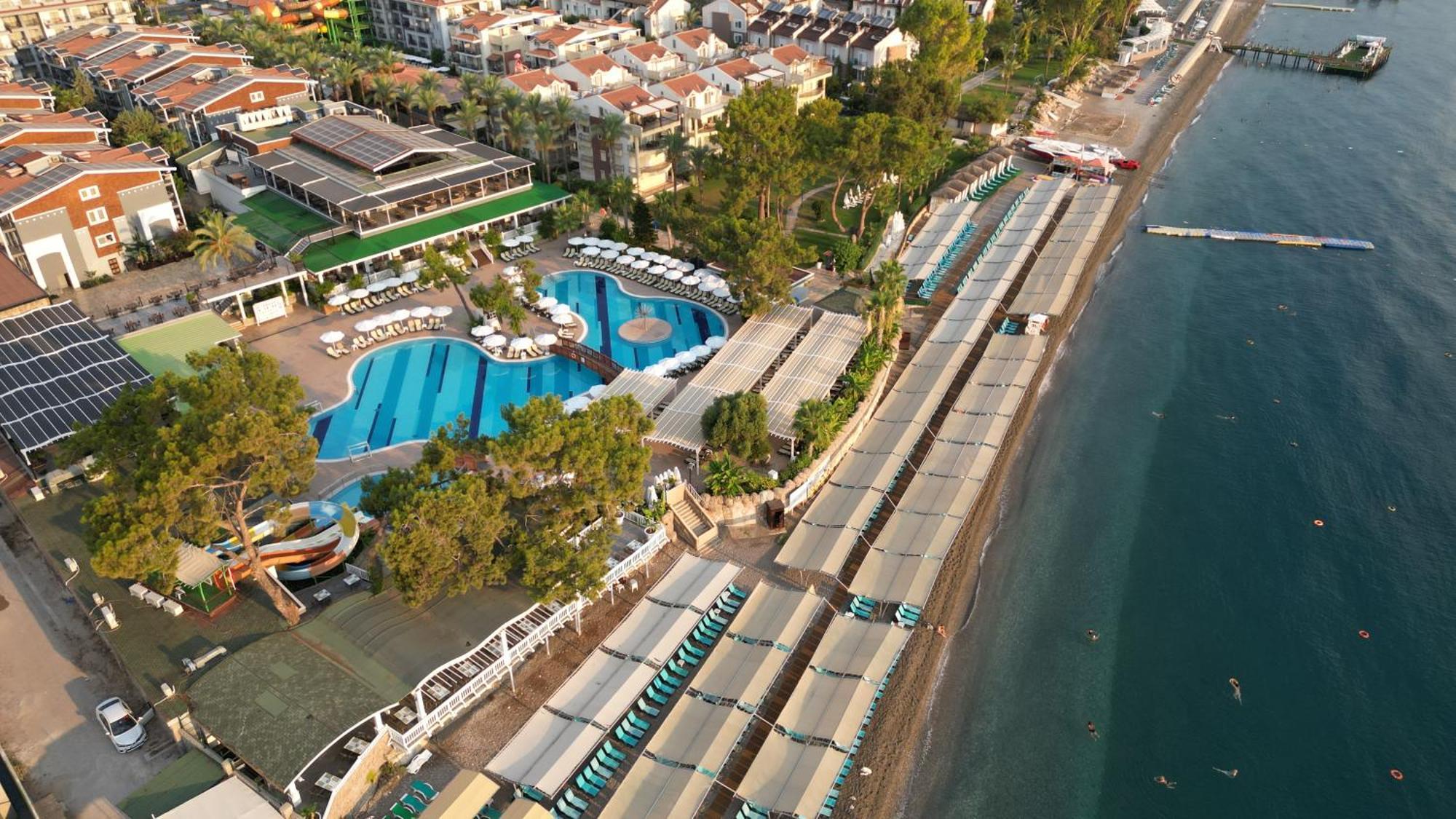 Crystal Aura Beach Resort&Spa Kemer Exterior foto