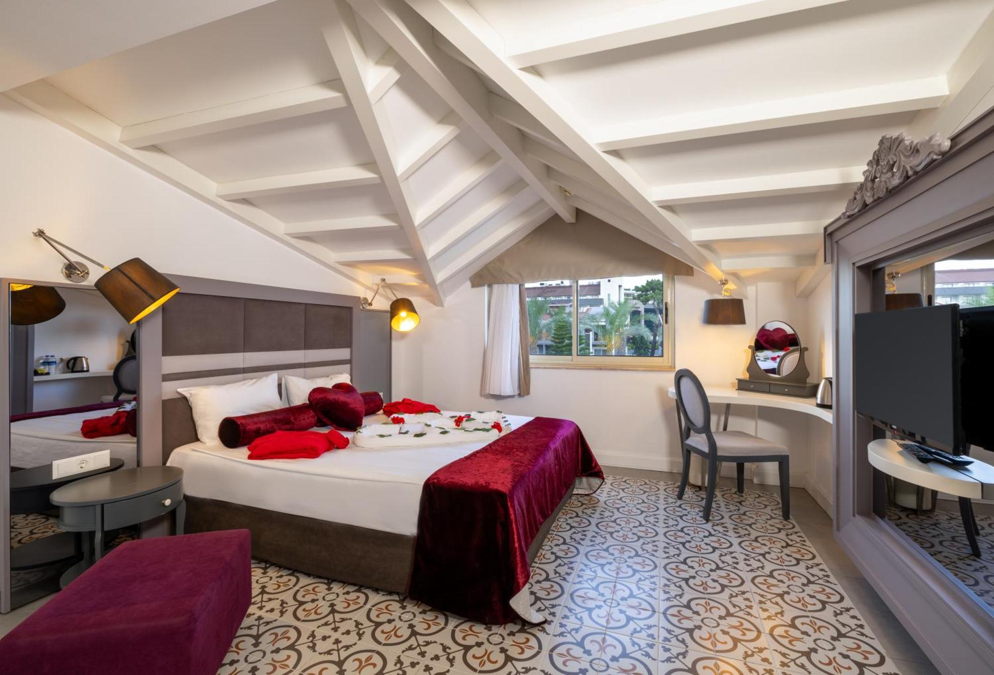 Crystal Aura Beach Resort&Spa Kemer Exterior foto